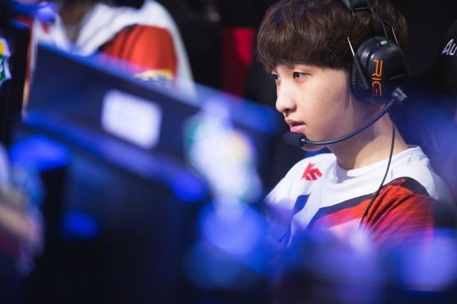 的总成绩并 的总成绩并