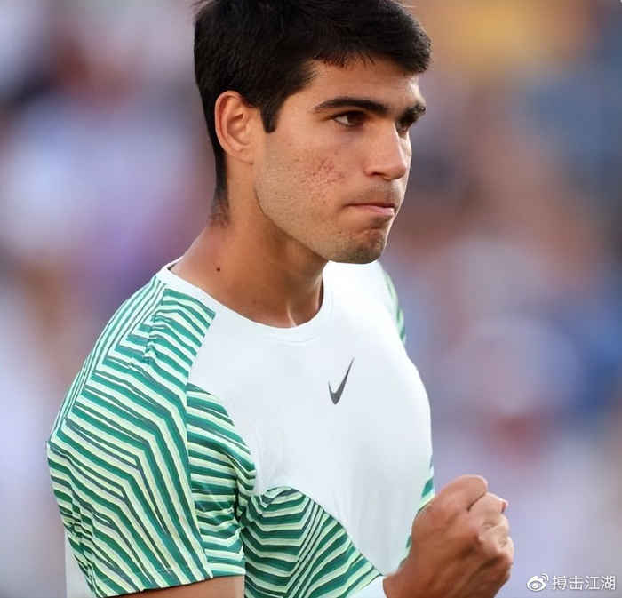 赛中因缺乏 赛中因缺乏